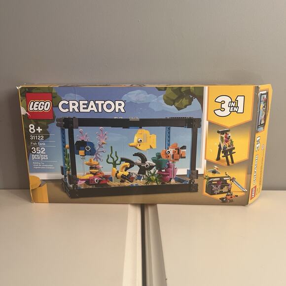 LEGO Creator: 3-in-1 Fish Tank (31122) - New/Opened Box - Picture 4 of 4